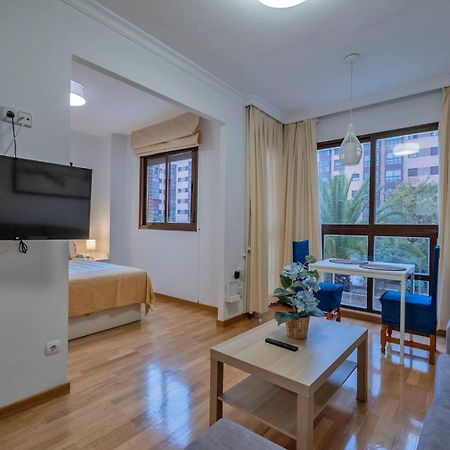 Apartamento Wanda Ifema Con Parking Y Piscina Мадрид Екстер'єр фото