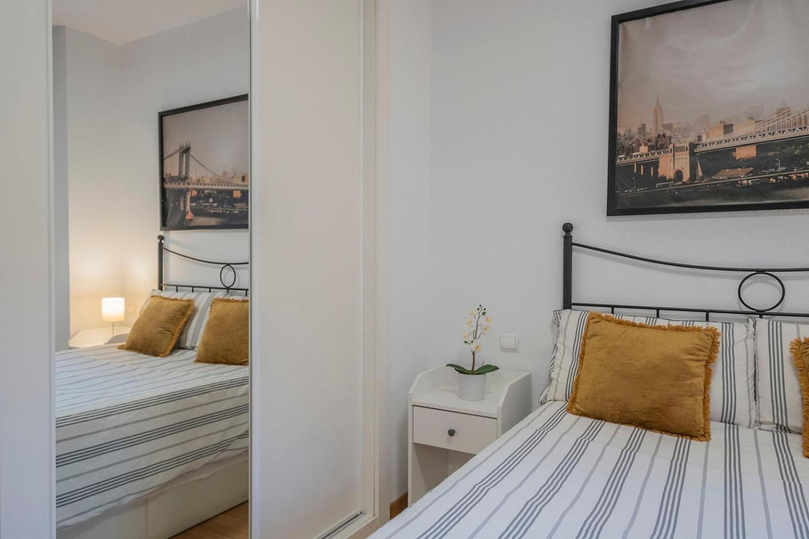 Apartamento Wanda Ifema Con Parking Y Piscina Мадрид Екстер'єр фото